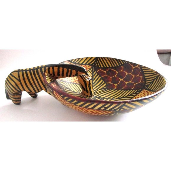 Hand Carved Hand Painted African Kenya Wood Giraffe Drinking From Bowl, Folk Art - Picture 13 of 16